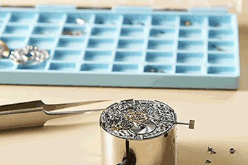 劳力士南宁保养地址